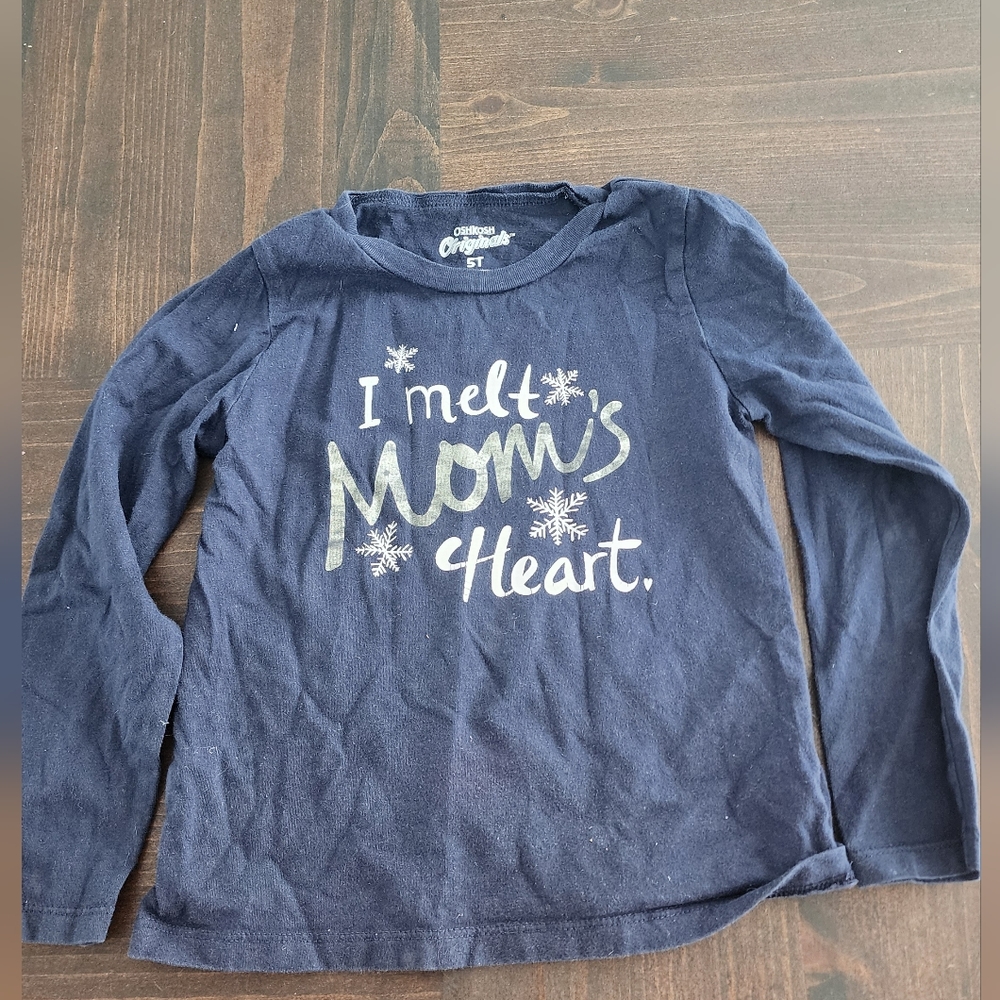Oshkosh Long sleeve shirt size 5t